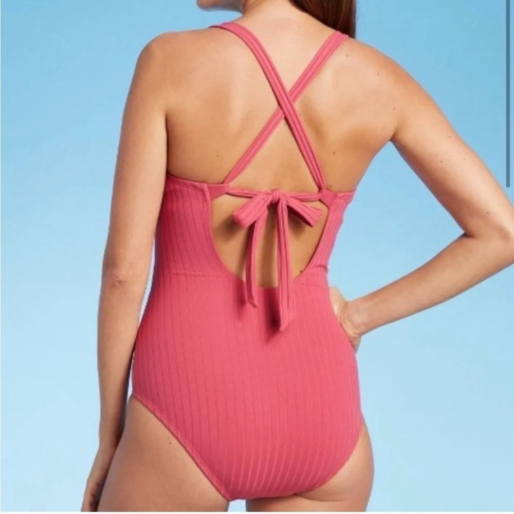 Kona Sol Women's Swimsuit One Piece Wide Ribbed Ring Medium Coverage Size L